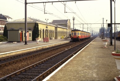 Mouscron - TH 84-5555.jpg